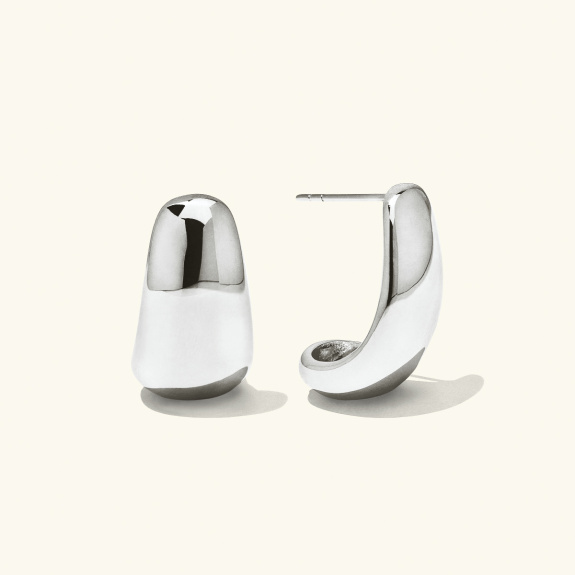 Curved Earrings Silver ryhmässä Shop / Korvakorut @ ANI (ANI-0623-016)