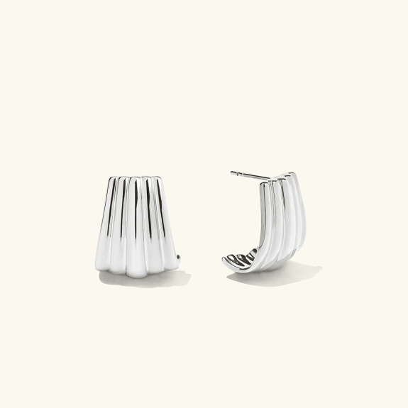 Draped Earrings Silver ryhmässä Shop / Korvakorut @ ANI (ANI-0823-128)